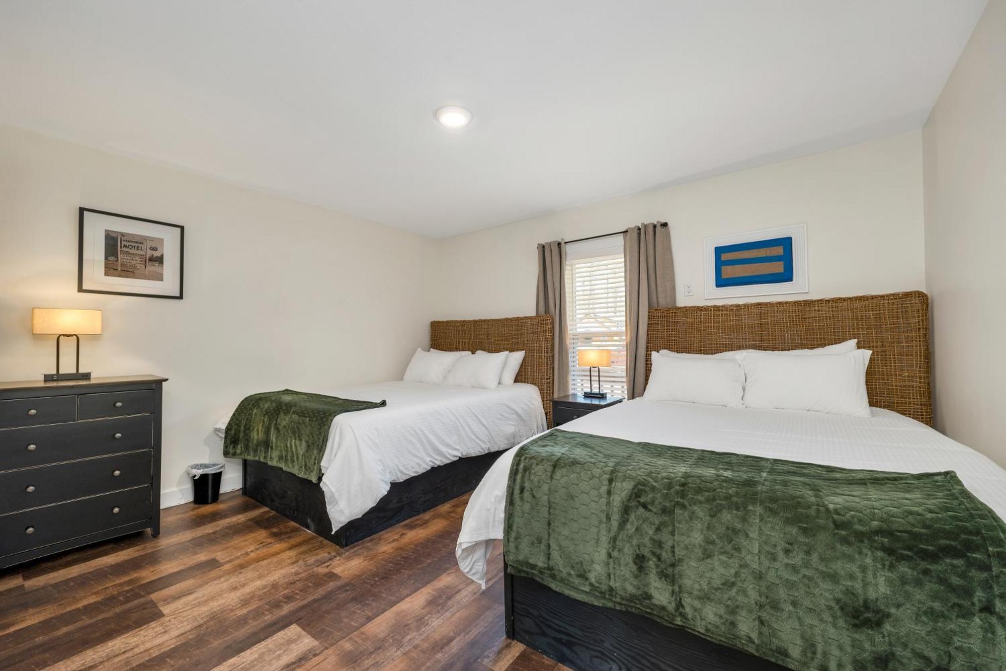 The Inn & More Bartlett Εξωτερικό φωτογραφία